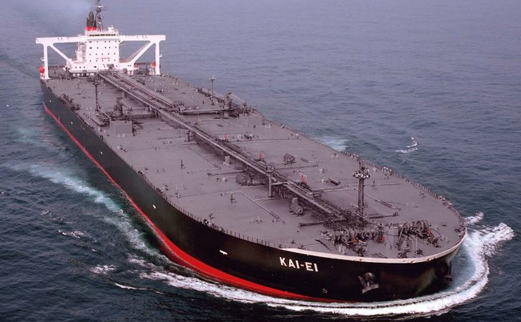 YPF compró 3 barcos de gasoil adicionales y suman 10 los cargamentos para reabastecimiento YPF compró 3 barcos de gasoil adicionales y suman 10 los cargamentos para reabastecimiento