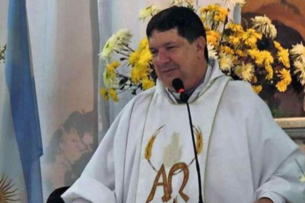 Condenan al ex sacerdote Escobar Gaviria a 23 años de prisión efectiva