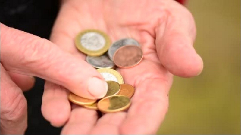 Buscan sacar de circulación las monedas inferiores a 5 pesos Buscan sacar de circulación las monedas inferiores a 5 pesos