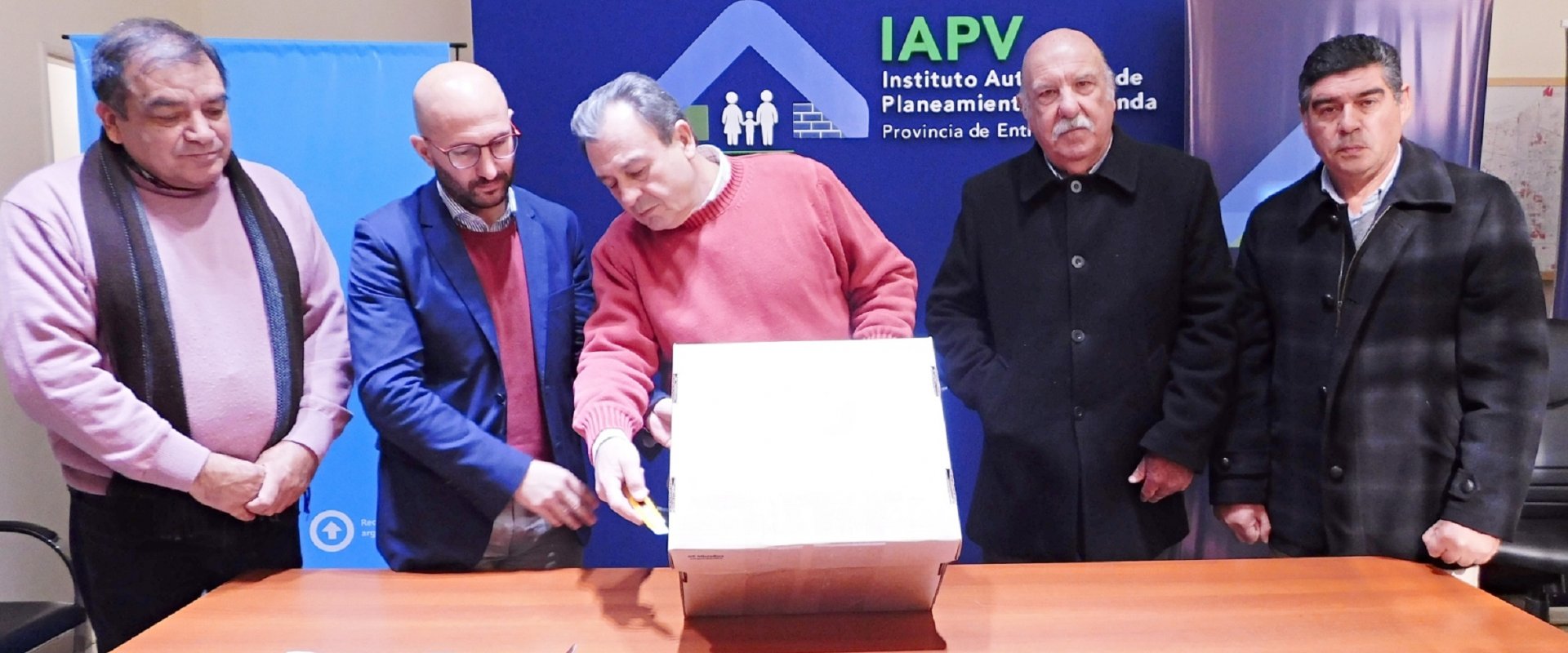 Nuevas viviendas para tres localidades se licitaron con fondos nacionales y provinciales Nuevas viviendas para tres localidades se licitaron con fondos nacionales y provinciales