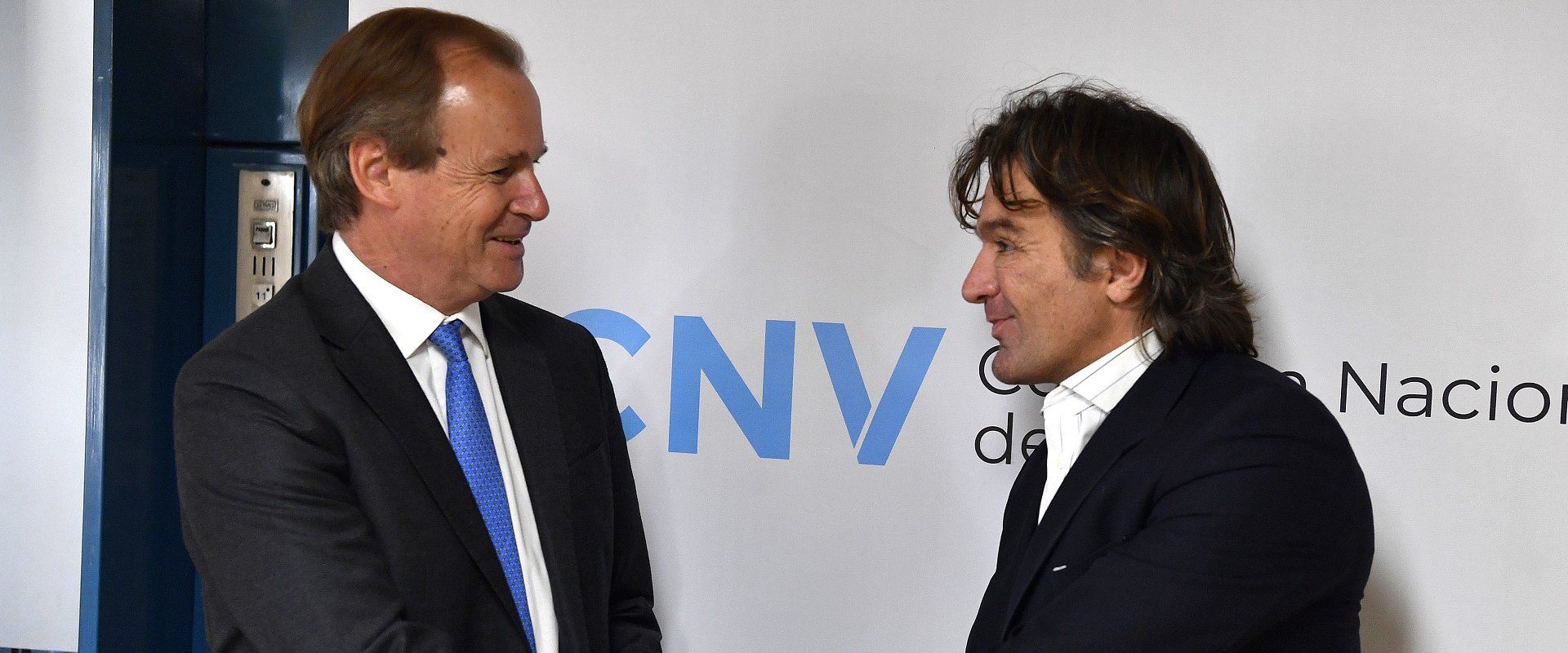 La provincia y la CNV capacitarán a ahorristas y empresas para aumentar el financiamiento de la producción La provincia y la CNV capacitarán a ahorristas y empresas para aumentar el financiamiento de la producción