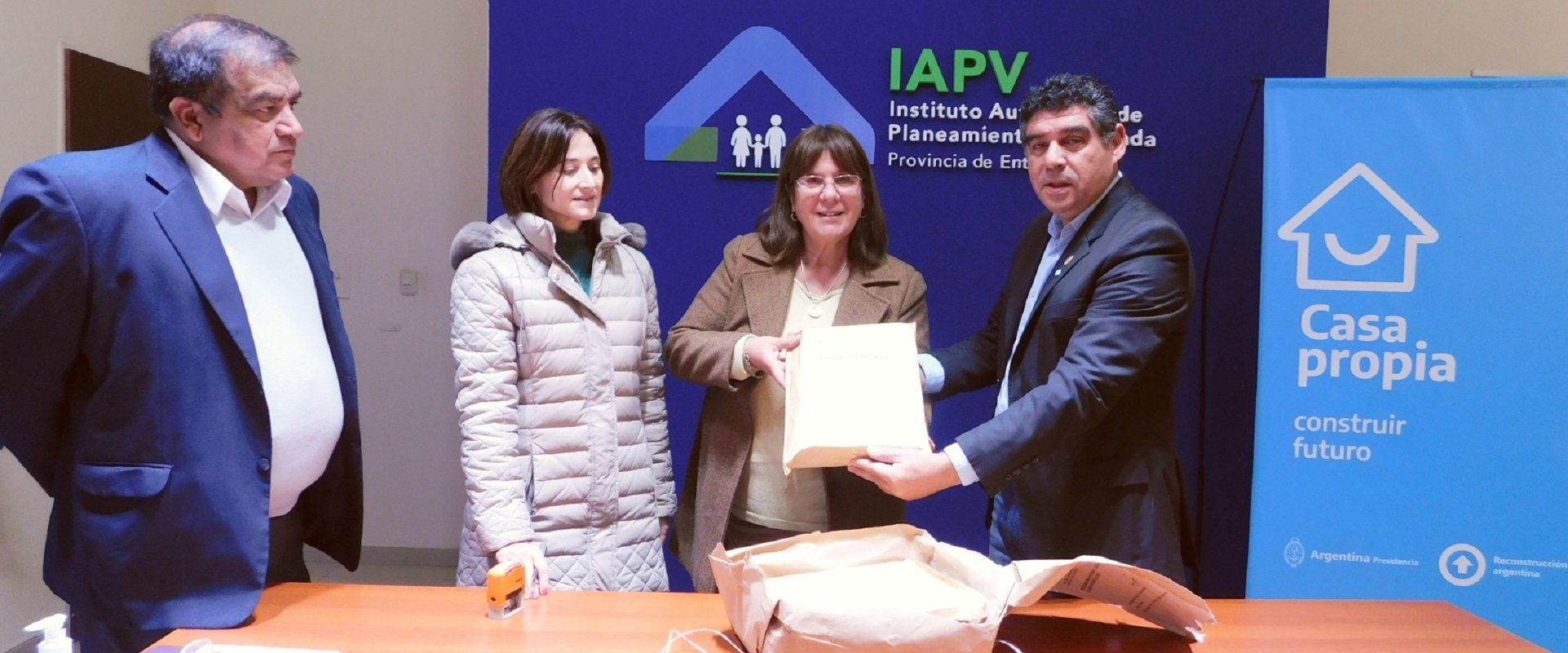 Nuevas viviendas para Villa Elisa y Gobernador Mansilla se licitaron con fondos nacionales Nuevas viviendas para Villa Elisa y Gobernador Mansilla se licitaron con fondos nacionales