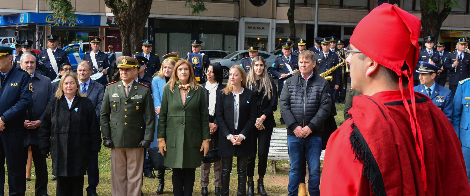 El gobierno acompañó la conmemoración del fallecimiento de Martín Miguel de Güemes El gobierno acompañó la conmemoración del fallecimiento de Martín Miguel de Güemes