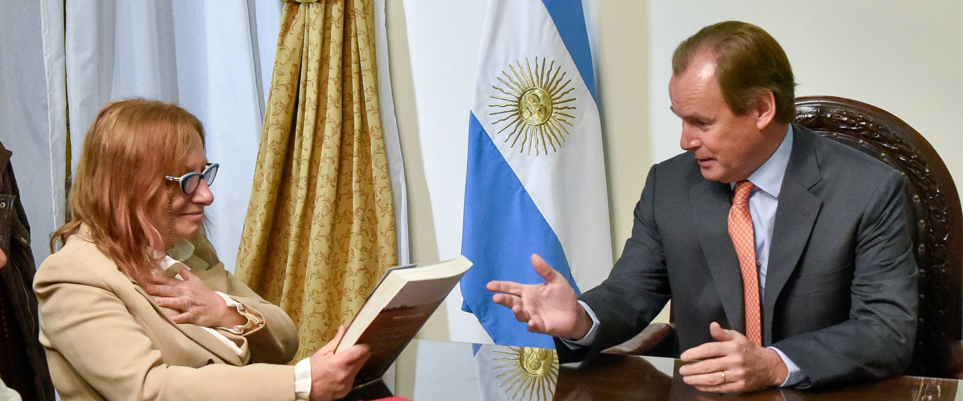 Provincia y Defensoría del Público acuerdan acciones para promover la diversidad de voces