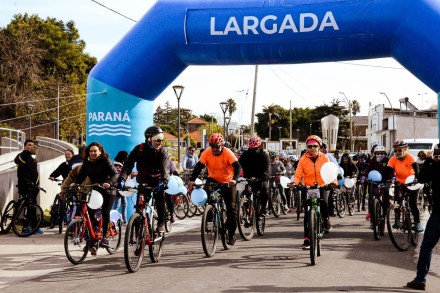 Se realizó el Paraná sobre Ruedas para festejar los 209 años de la ciudad
