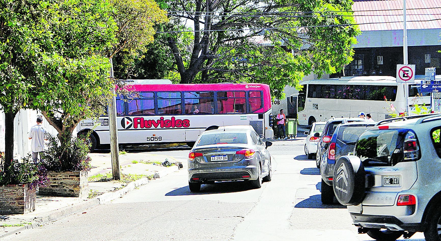 Fin de semana largo: Sector turístico muestra preocupado por la falta de combustible