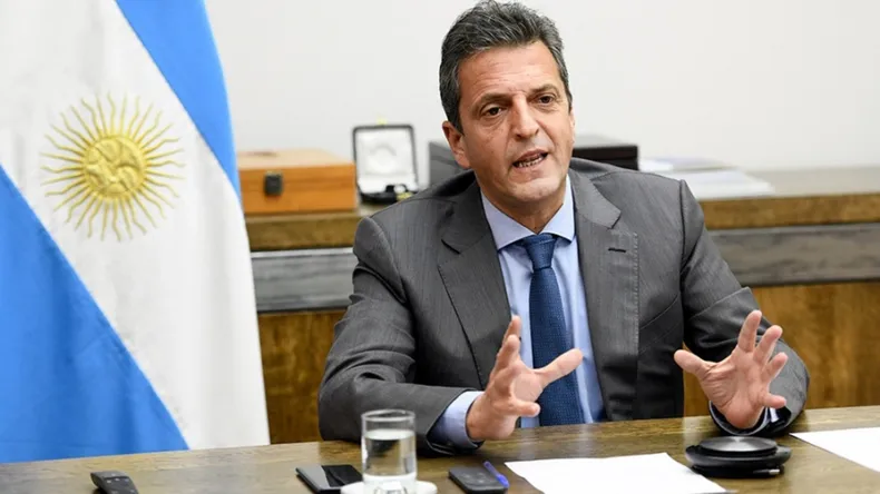 Massa afirmó que no recibió ningún ofrecimiento y rechazó «rumores y versiones»