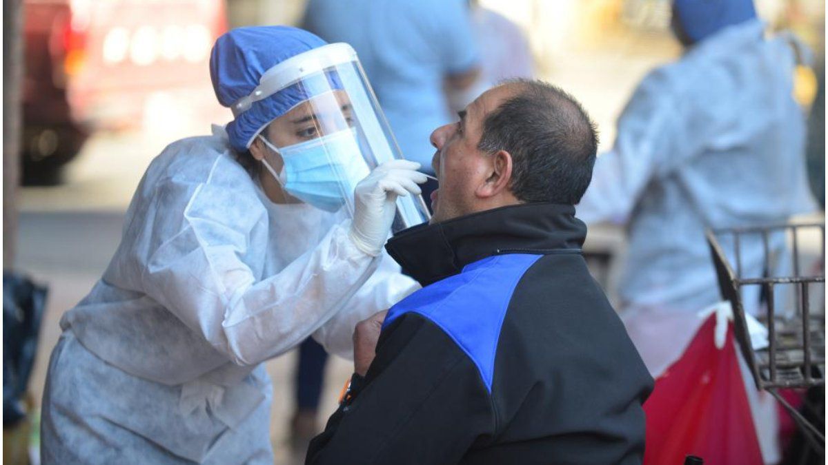 Hubo 41.735 contagios de coronavirus en el país: 5 % más que la semana pasada