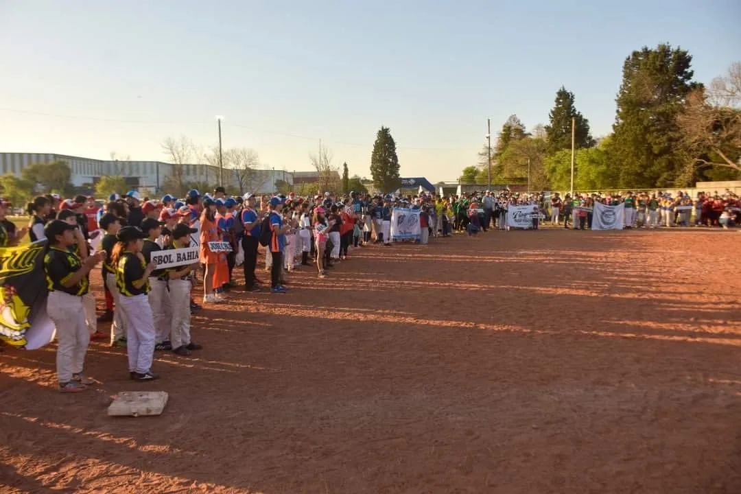 Fin de semana a puro batazos Fin de semana a puro batazos
