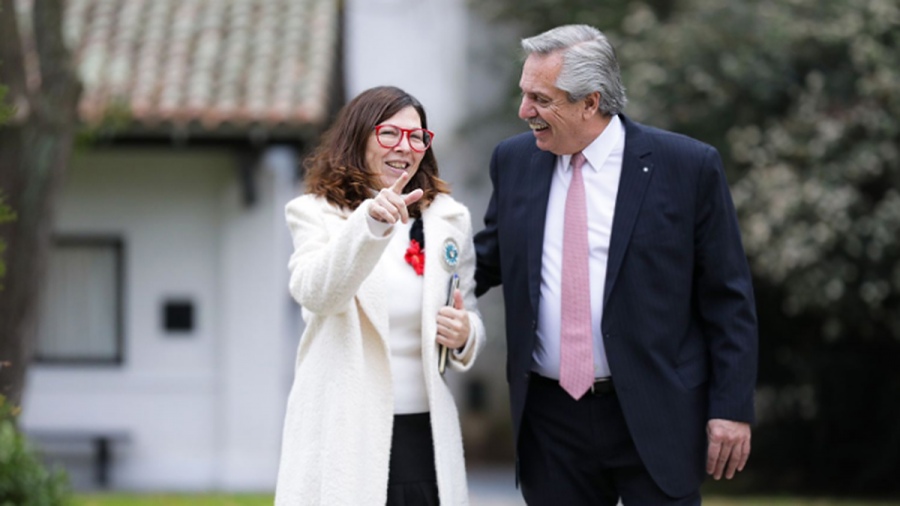 El Presidente y Batakis analizaron medidas y la ministra hará anuncios este lunes El Presidente y Batakis analizaron medidas y la ministra hará anuncios este lunes
