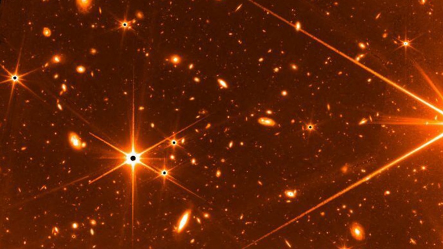 El telescopio James Webb ofreció un primer vistazo del origen del universo El telescopio James Webb ofreció un primer vistazo del origen del universo