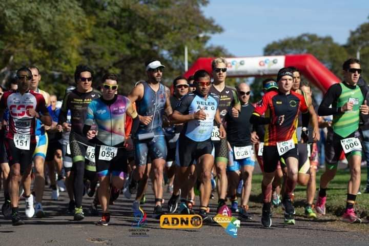 La tercera del Circuito de Duatlon Jeep se corre en Los Charrúas La tercera del Circuito de Duatlon Jeep se corre en Los Charrúas