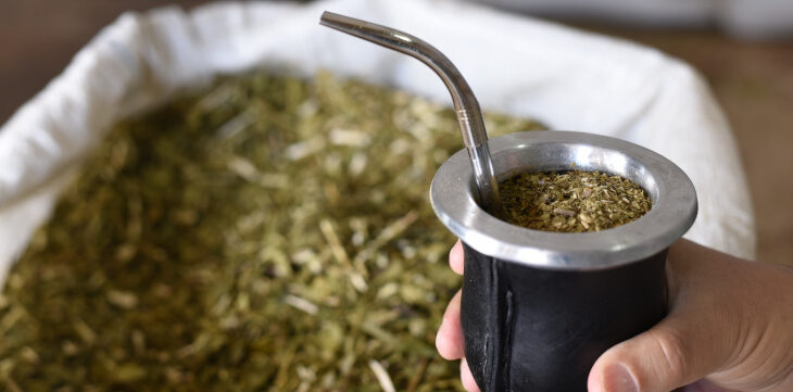 Consumo de yerba mate Consumo de yerba mate