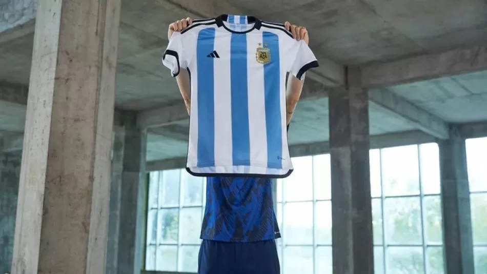 Nueva camiseta de la Selección argentina 2022: precio y cómo comprarla Nueva camiseta de la Selección argentina 2022: precio y cómo comprarla