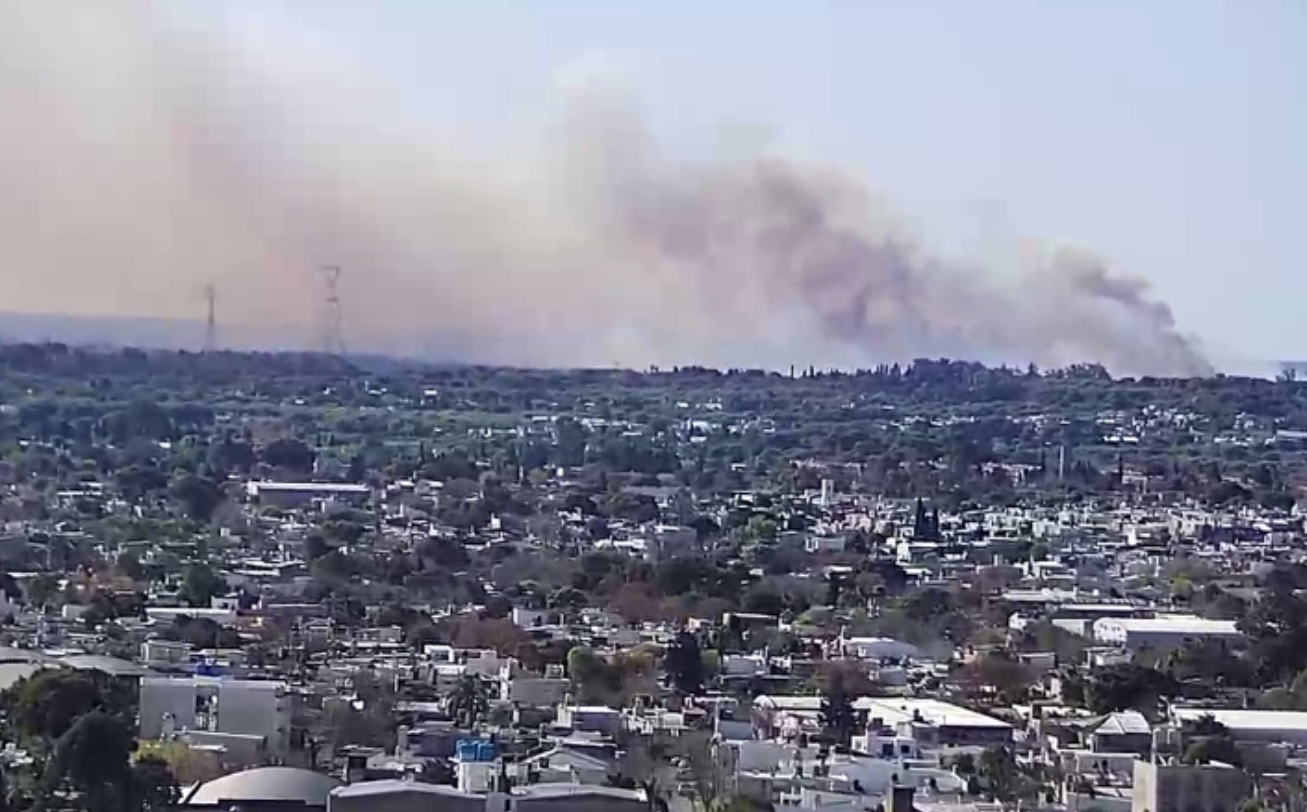 En islas frente a Paraná se registran nuevos focos de incendios En islas frente a Paraná se registran nuevos focos de incendios