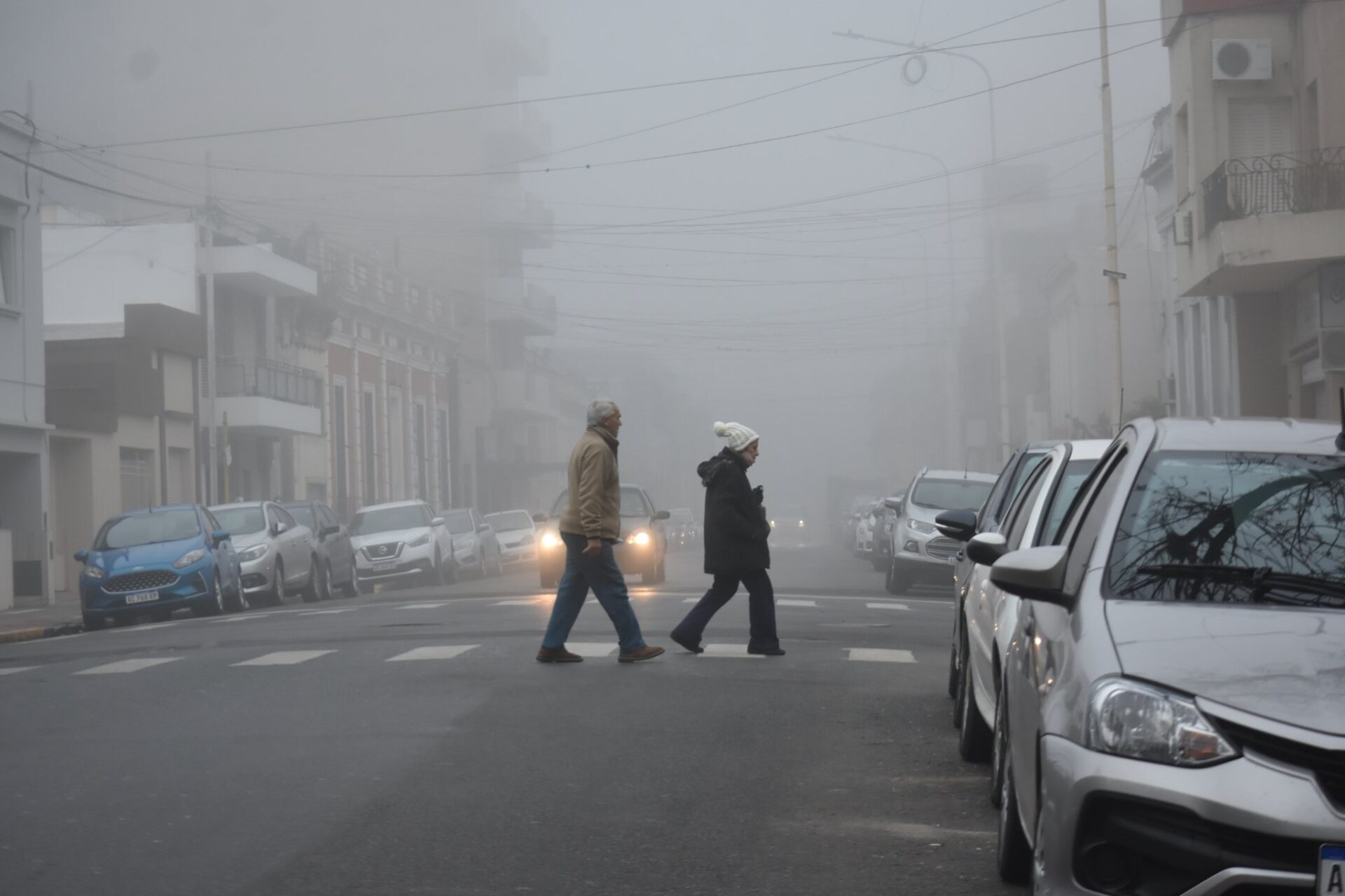 Emitieron alerta violeta por niebla para este domingo en la provincia Emitieron alerta violeta por niebla para este domingo en la provincia