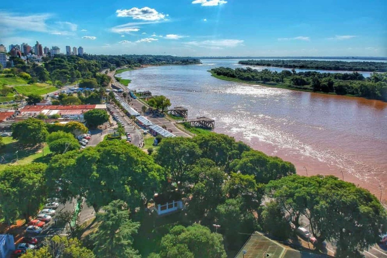 Paraná tiene el 100% de su plaza hotelera ocupada Paraná tiene el 100% de su plaza hotelera ocupada