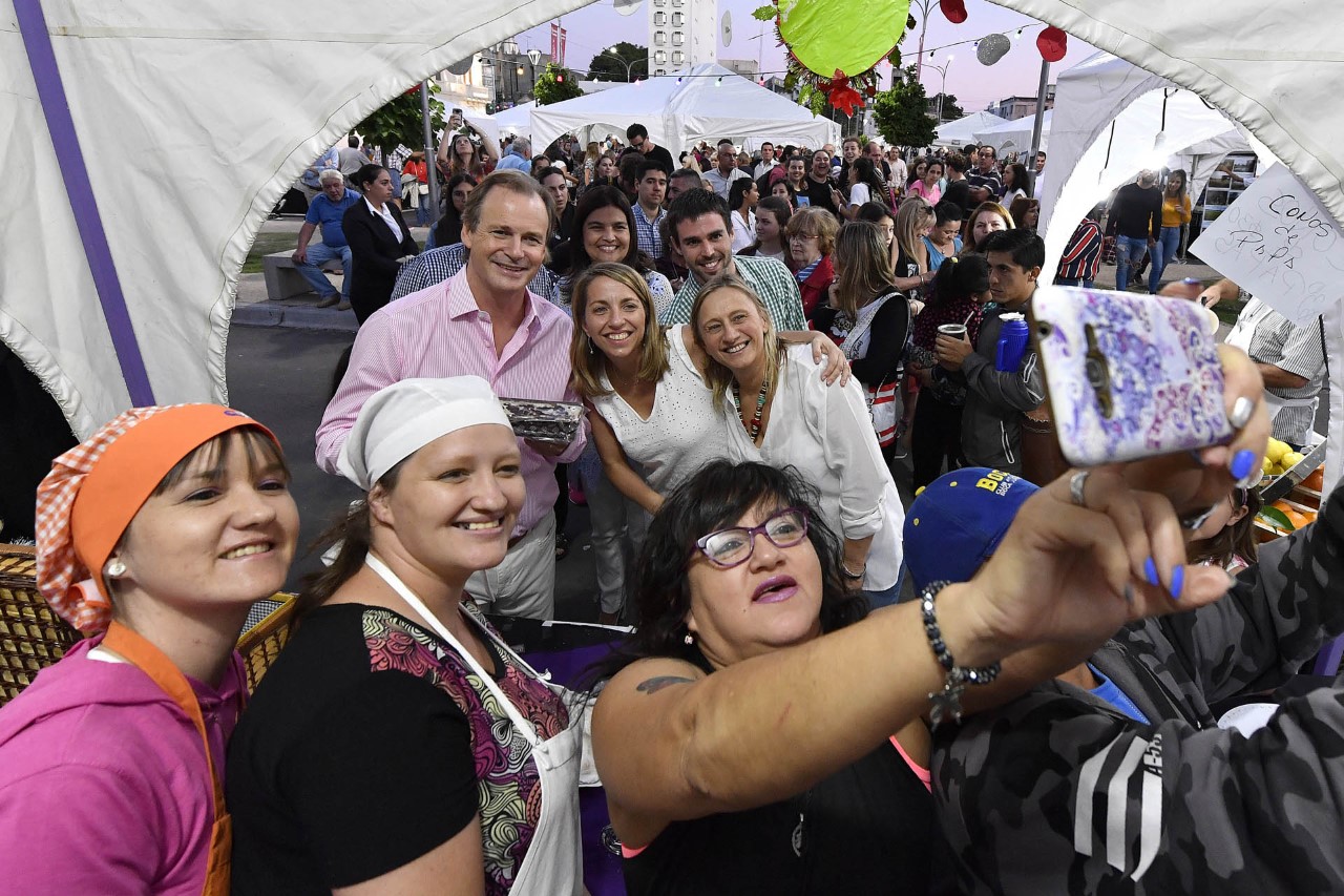 Miles de emprendimientos de la Economía Social se consolidaron en 10 años con el apoyo de provincia Miles de emprendimientos de la Economía Social se consolidaron en 10 años con el apoyo de provincia