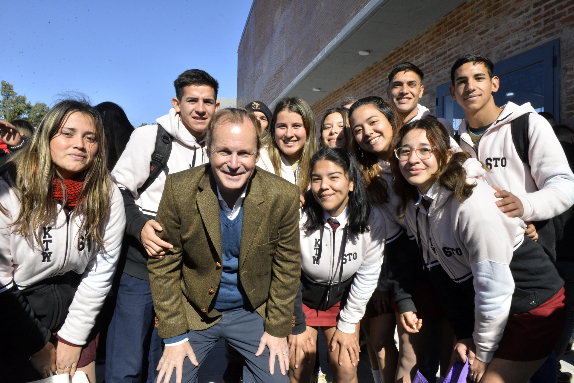 Bordet: “Trabajamos en conjunto para que haya obras que mejoren la calidad de vida de todos” Bordet: “Trabajamos en conjunto para que haya obras que mejoren la calidad de vida de todos”