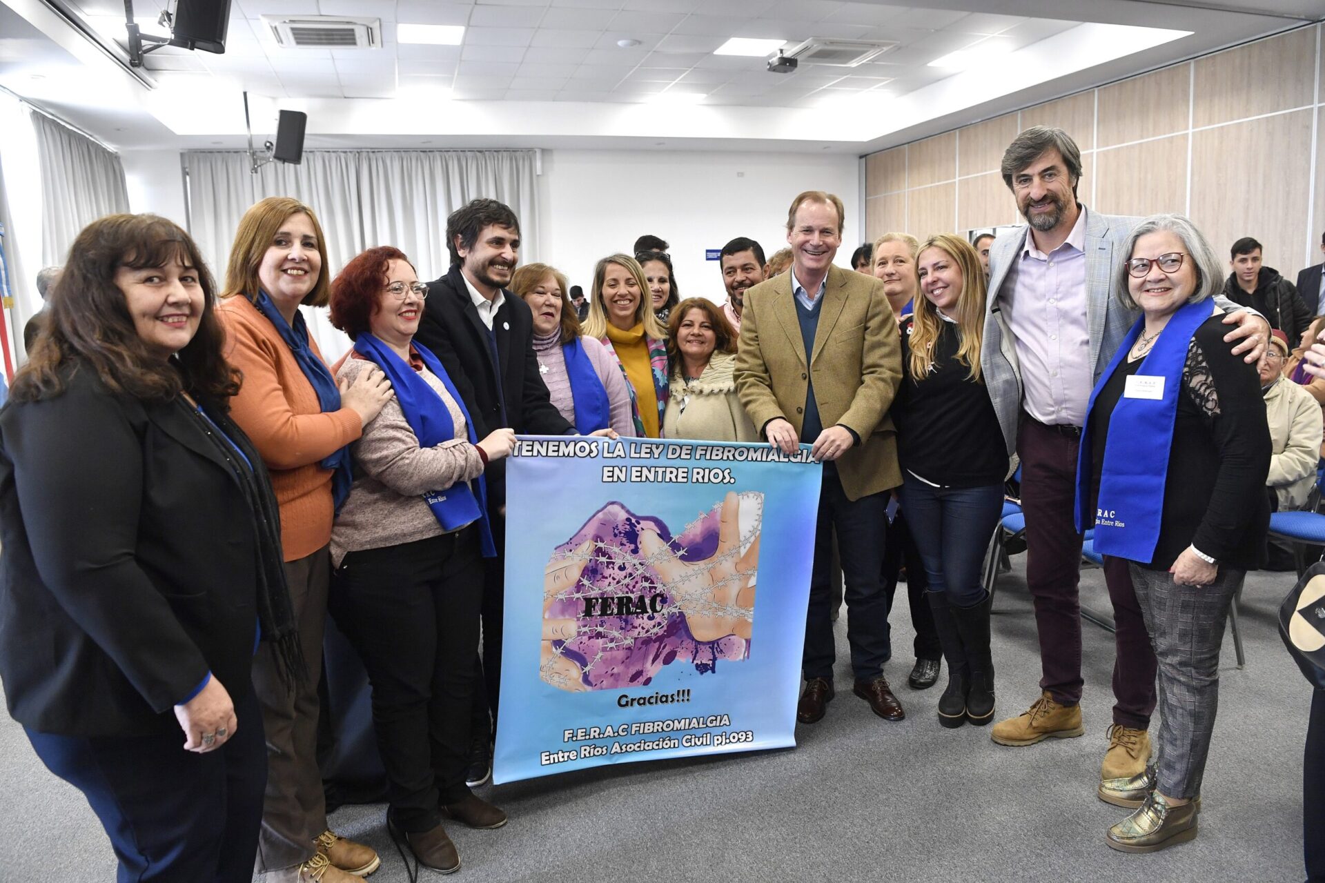 Bordet promulgó la Ley de Fibromialgia: “La salud no tiene partidos políticos” Bordet promulgó la Ley de Fibromialgia: “La salud no tiene partidos políticos”