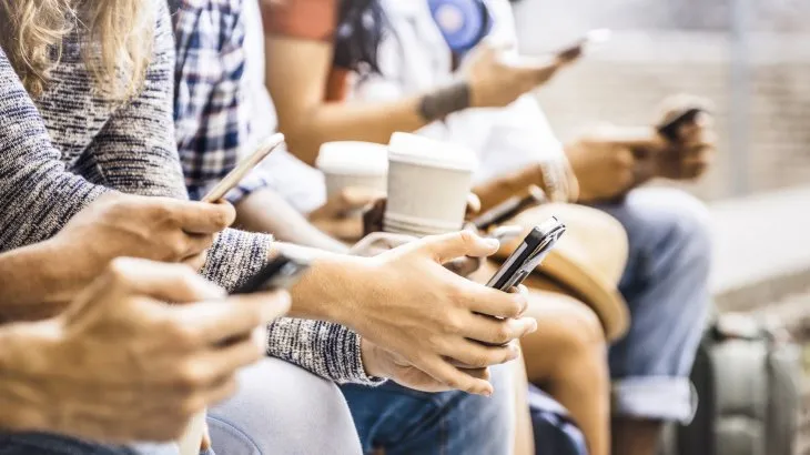 Cuáles son los celulares de Android y iPhone que no se podrán usar a fin de año Cuáles son los celulares de Android y iPhone que no se podrán usar a fin de año