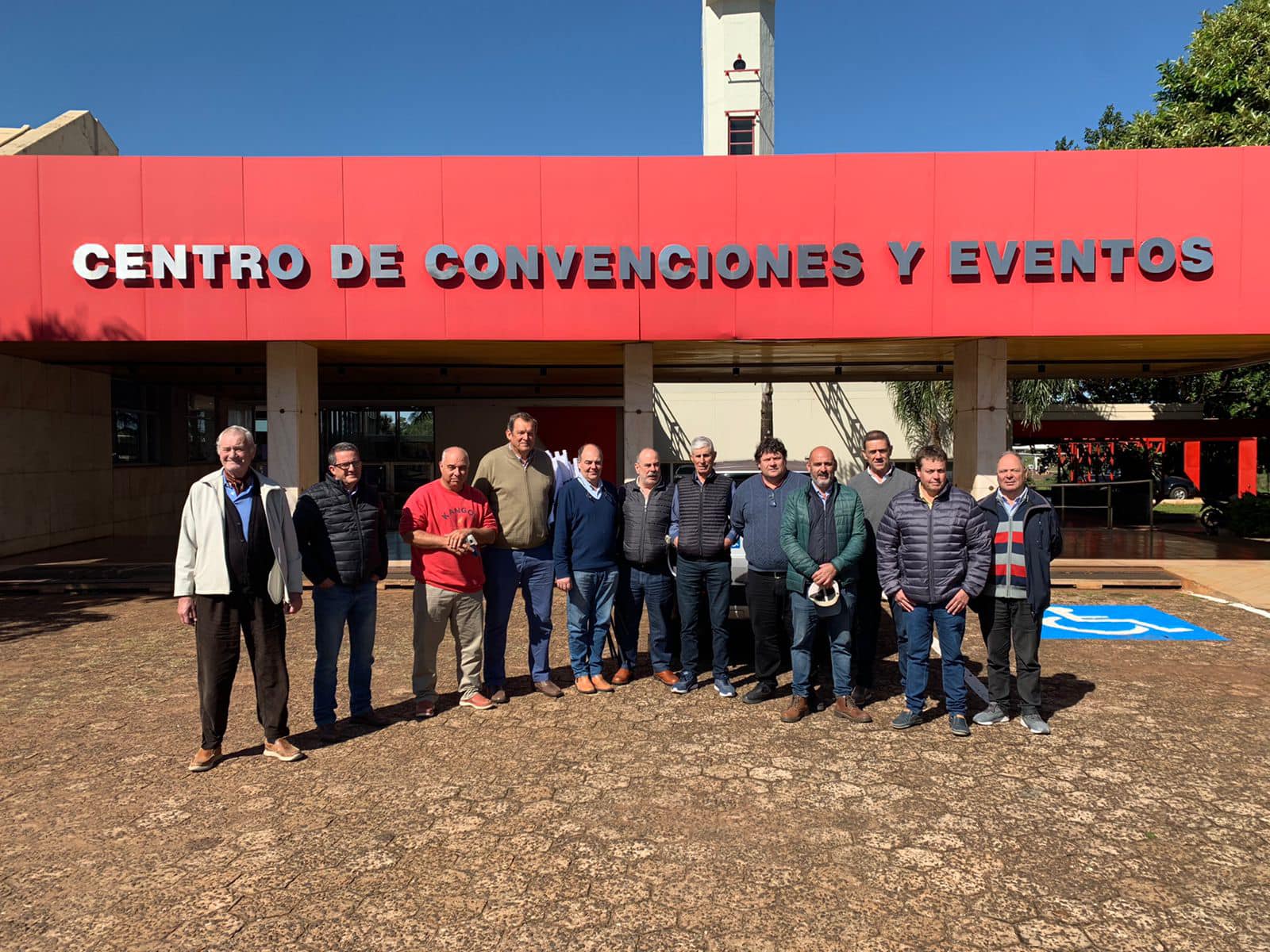 FUCOFA participó del 11° Congreso de Entes y Fundaciones de Lucha Sanitaria Animal en Misiones FUCOFA participó del 11° Congreso de Entes y Fundaciones de Lucha Sanitaria Animal en Misiones