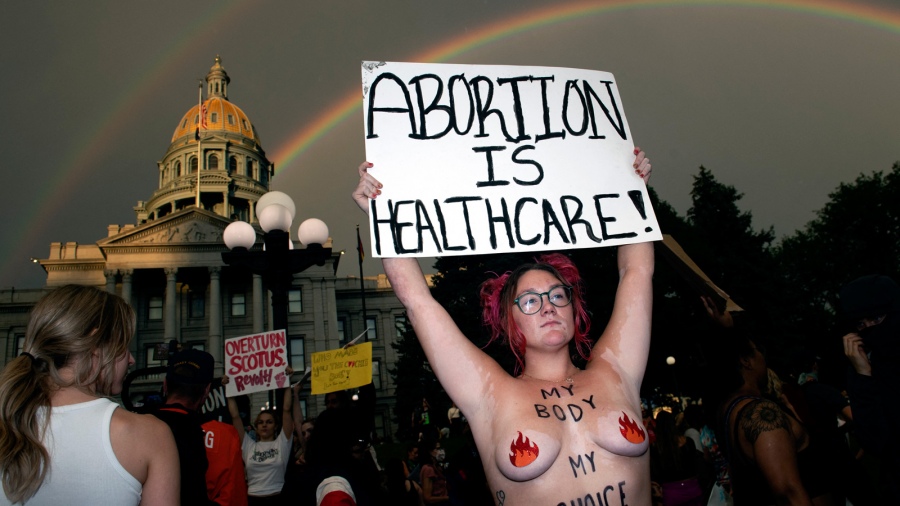 Biden firmó un decreto para garantizar el aborto a quienes viven donde fue derogado Biden firmó un decreto para garantizar el aborto a quienes viven donde fue derogado