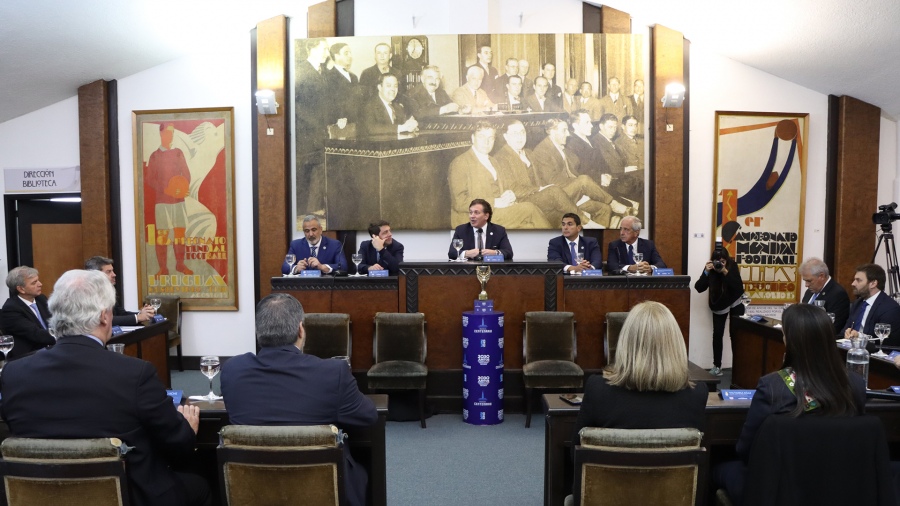 El Mundial 2030 para la AFA: «Estamos convencidos de que lo podemos hacer» El Mundial 2030 para la AFA: «Estamos convencidos de que lo podemos hacer»