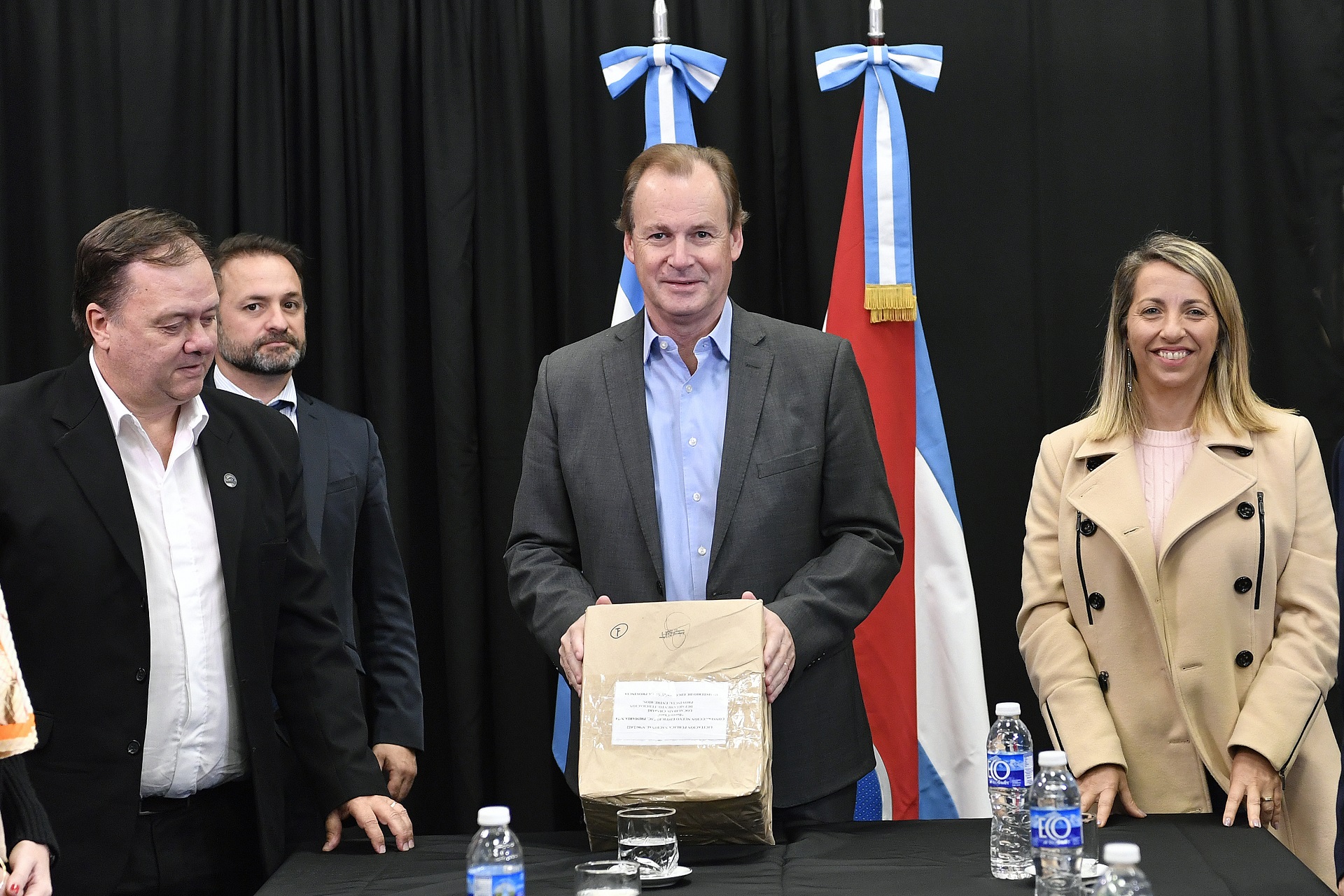 Bordet afirmó que en 2023 todas las escuelas de Entre Ríos tendrán jornada extendida Bordet afirmó que en 2023 todas las escuelas de Entre Ríos tendrán jornada extendida