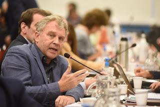 “Allende parece no defender a los trabajadores”, resaltó Galimberti