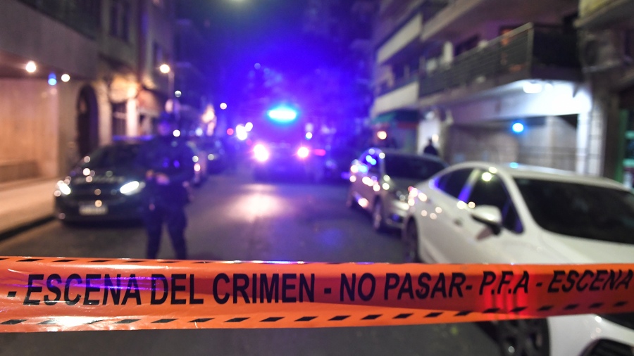 El celular del detenido, bloqueado y con riesgo de perderse El celular del detenido, bloqueado y con riesgo de perderse