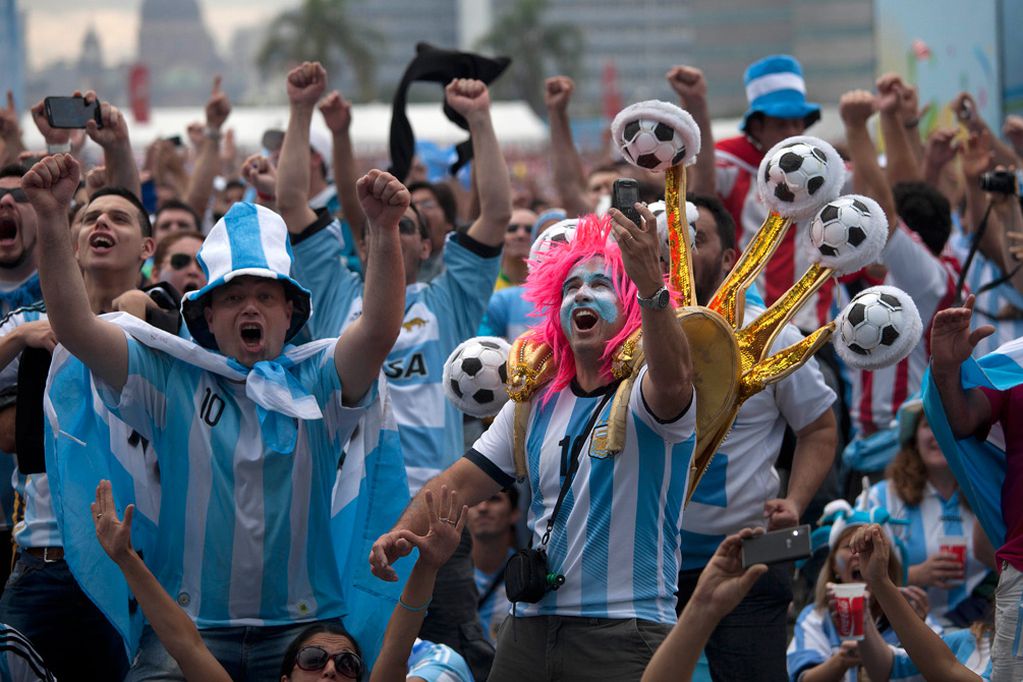La AFIP detectó irregularidades en 151 monotributistas que compraron entradas para el Mundial