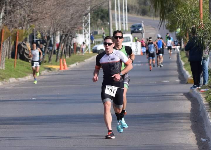 San Salvador recibe la quinta del Duatlon Jeep