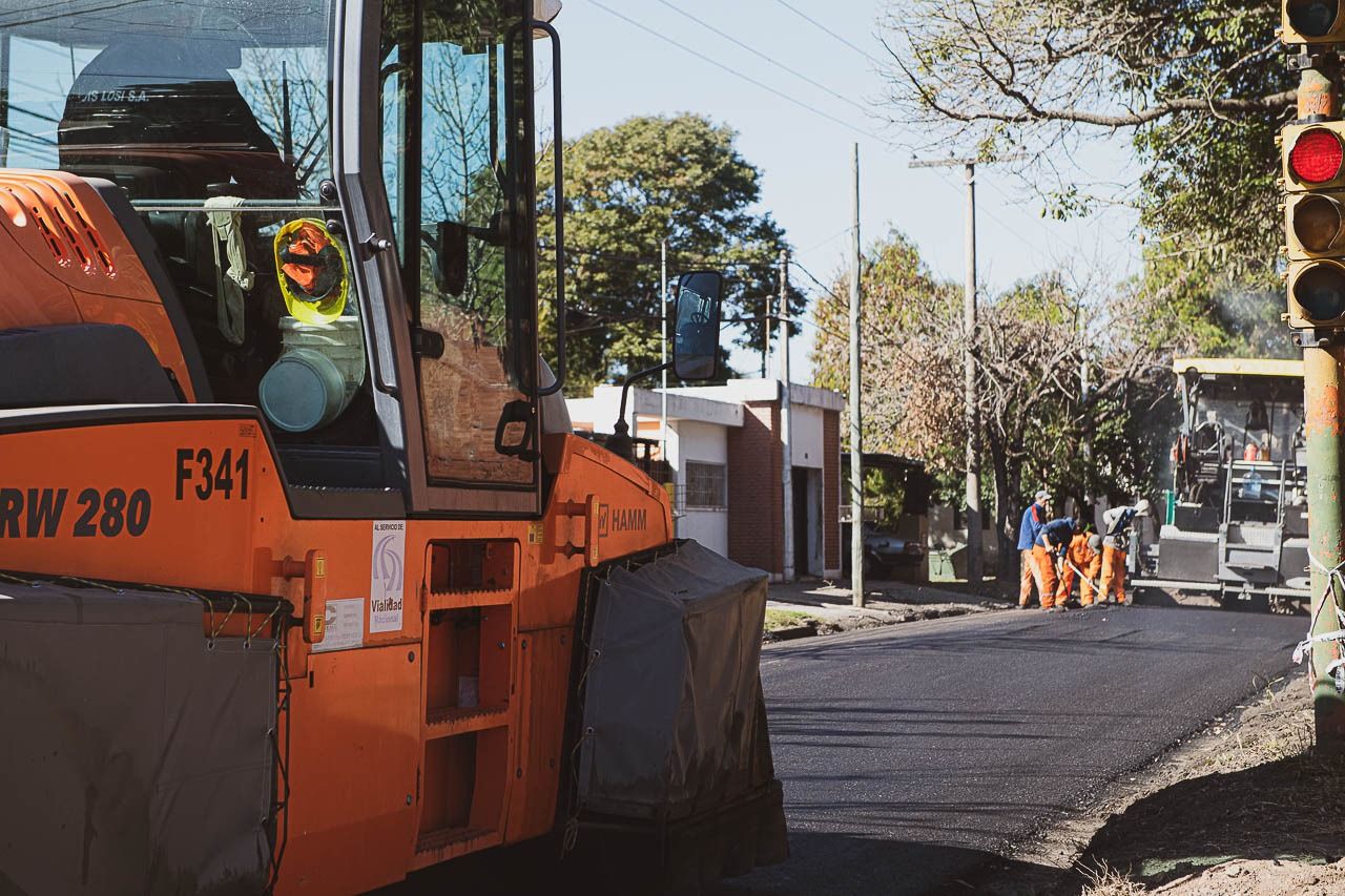 Comienzan los trabajos de mejora en calle Hernandarias Comienzan los trabajos de mejora en calle Hernandarias