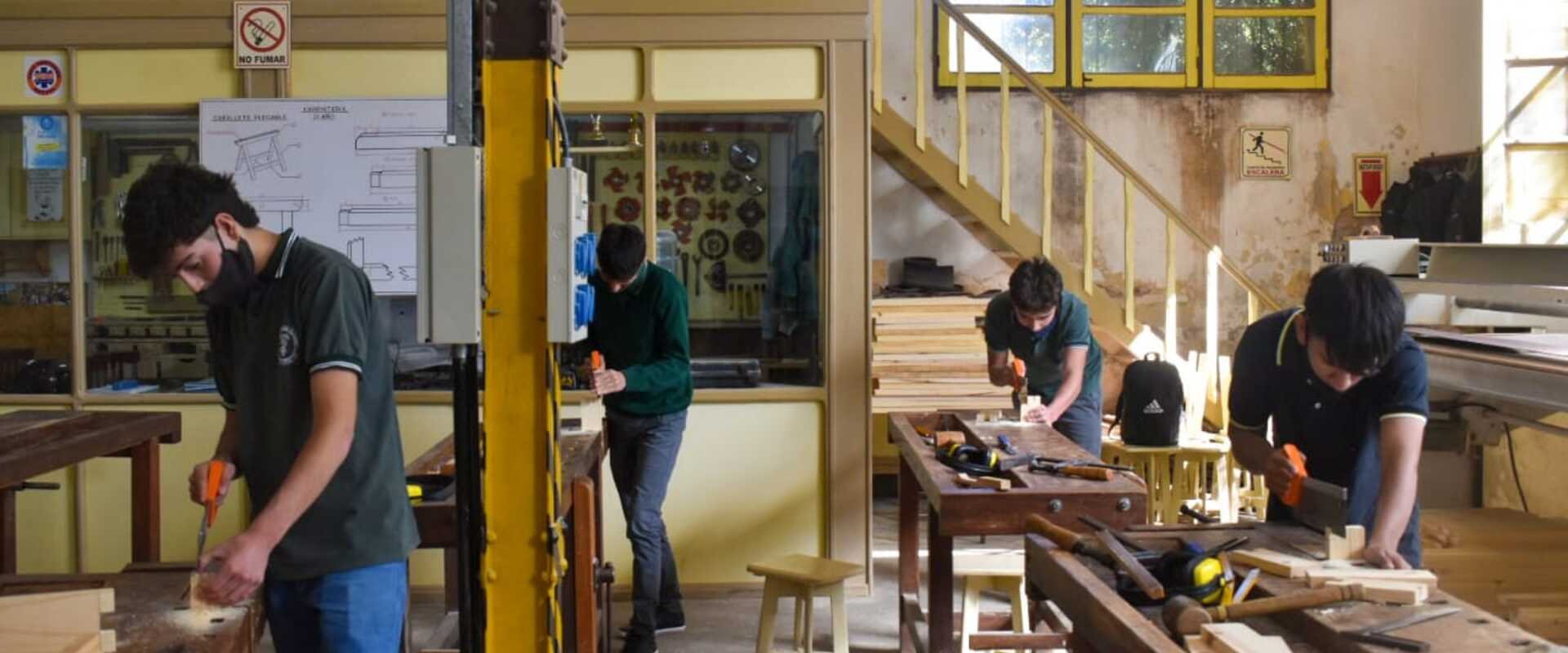 Entre Ríos recibió 150 millones de pesos para compra de equipamiento técnico educativo Entre Ríos recibió 150 millones de pesos para compra de equipamiento técnico educativo