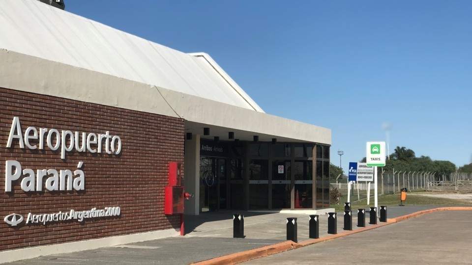 Licitan obras para el aeropuerto de Paraná que amplían su utilidad a 20 años