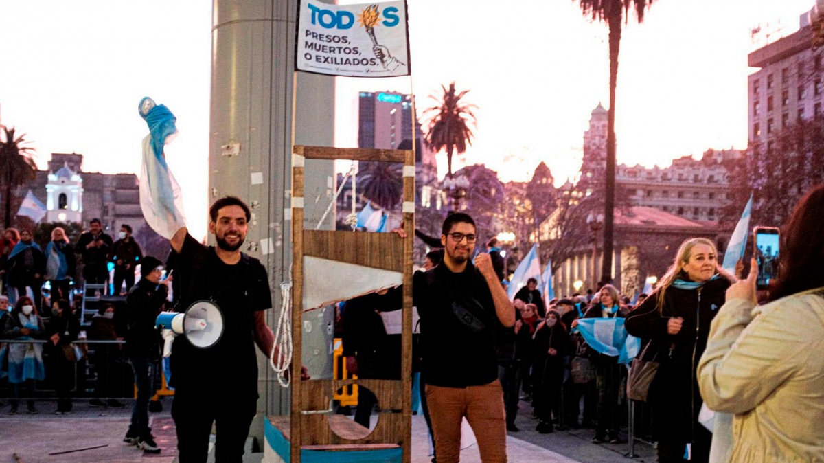 Jonatan Morel en un acto de Revolucin Federal