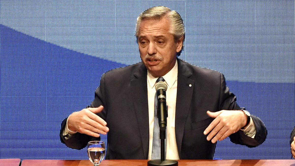 Fernández: «La desigualdad es consecuencia de quienes pugnan por un Estado ausente»