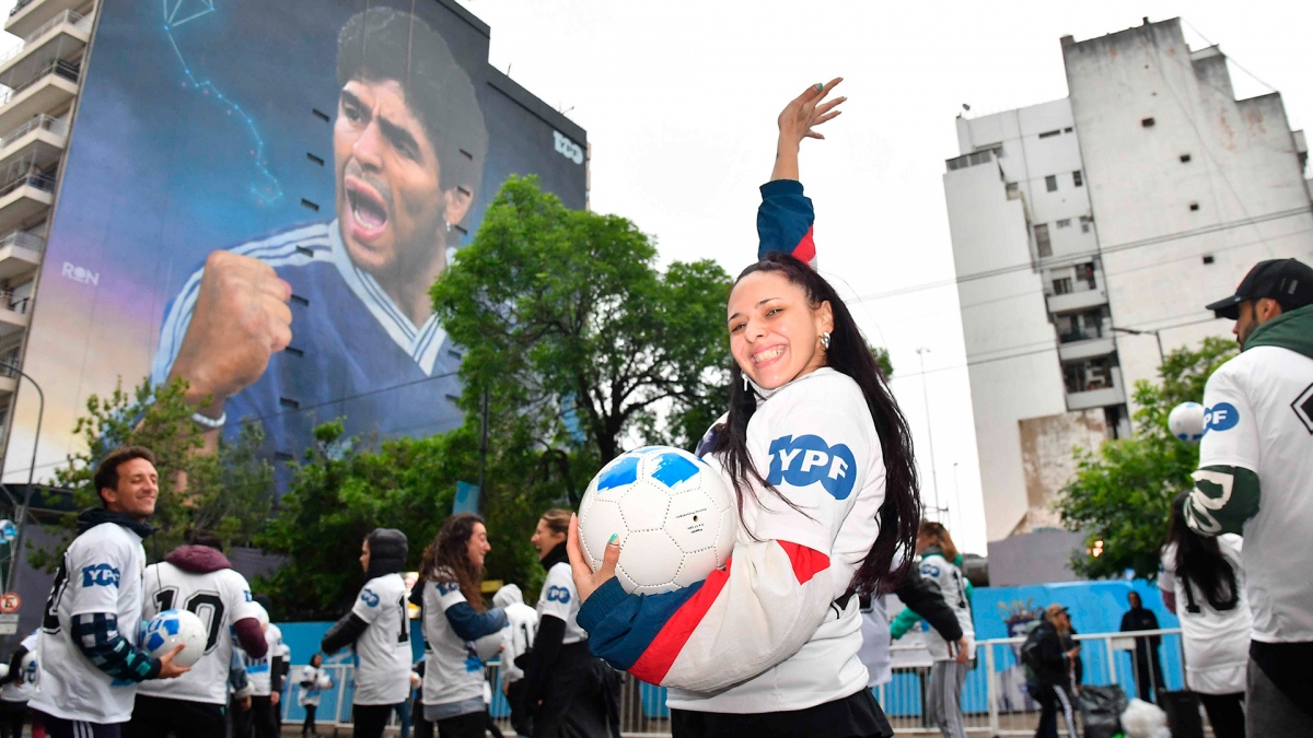 Una pared de Constitucin ser un homenaje permanente al Diez Foto Alfredo Luna 