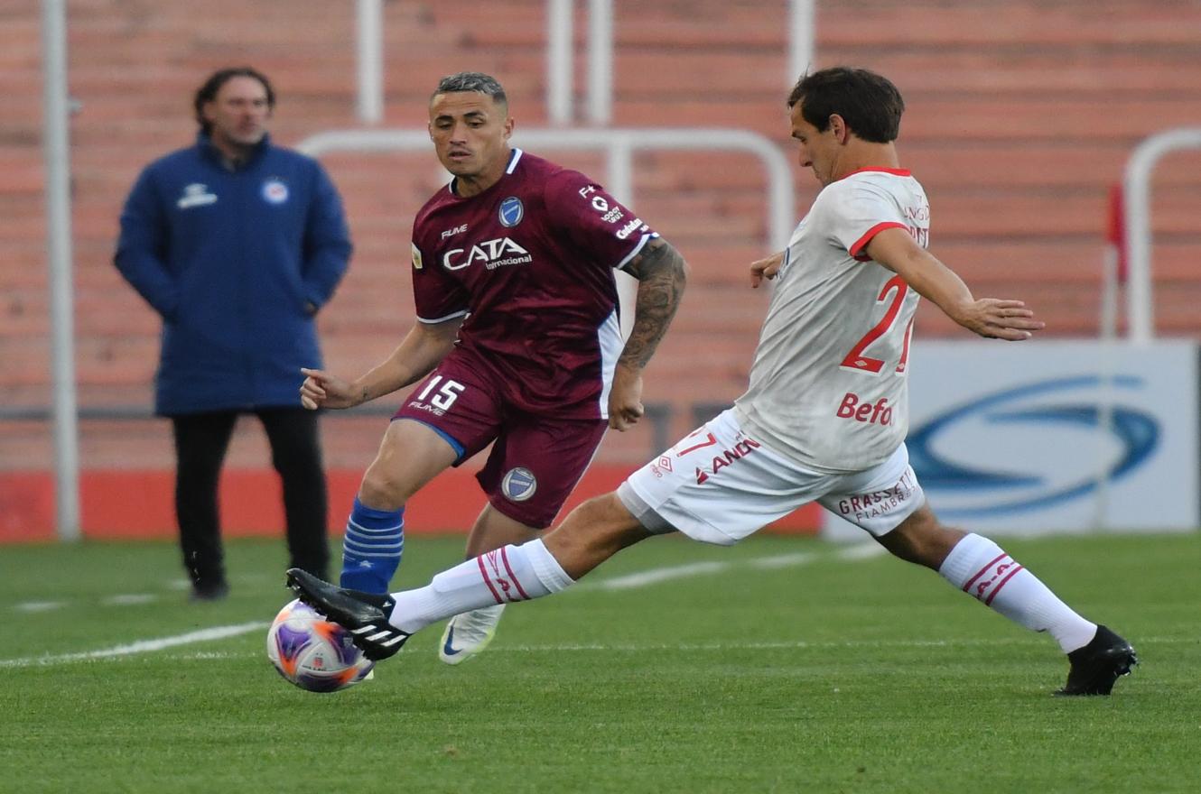 Godoy Cruz y Argentinos no abrieron el marcador
