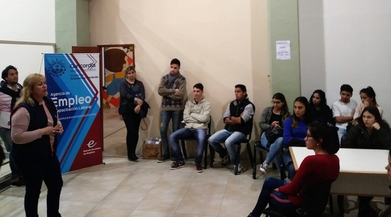 Cresto se reunió con privados y dirigentes para generar empleos en Concordia