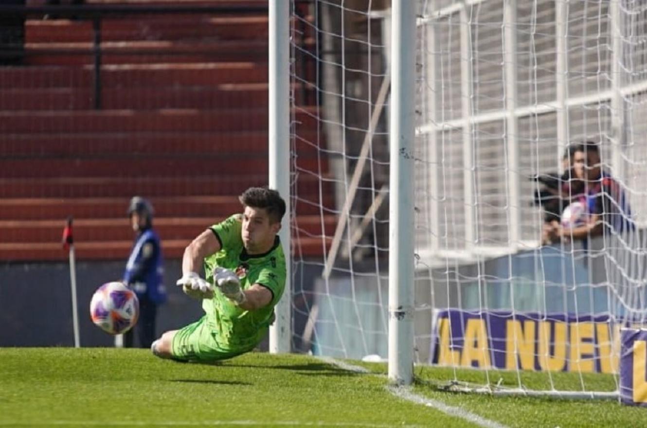 Facundo Altamirano es el arquero con más goles evitados