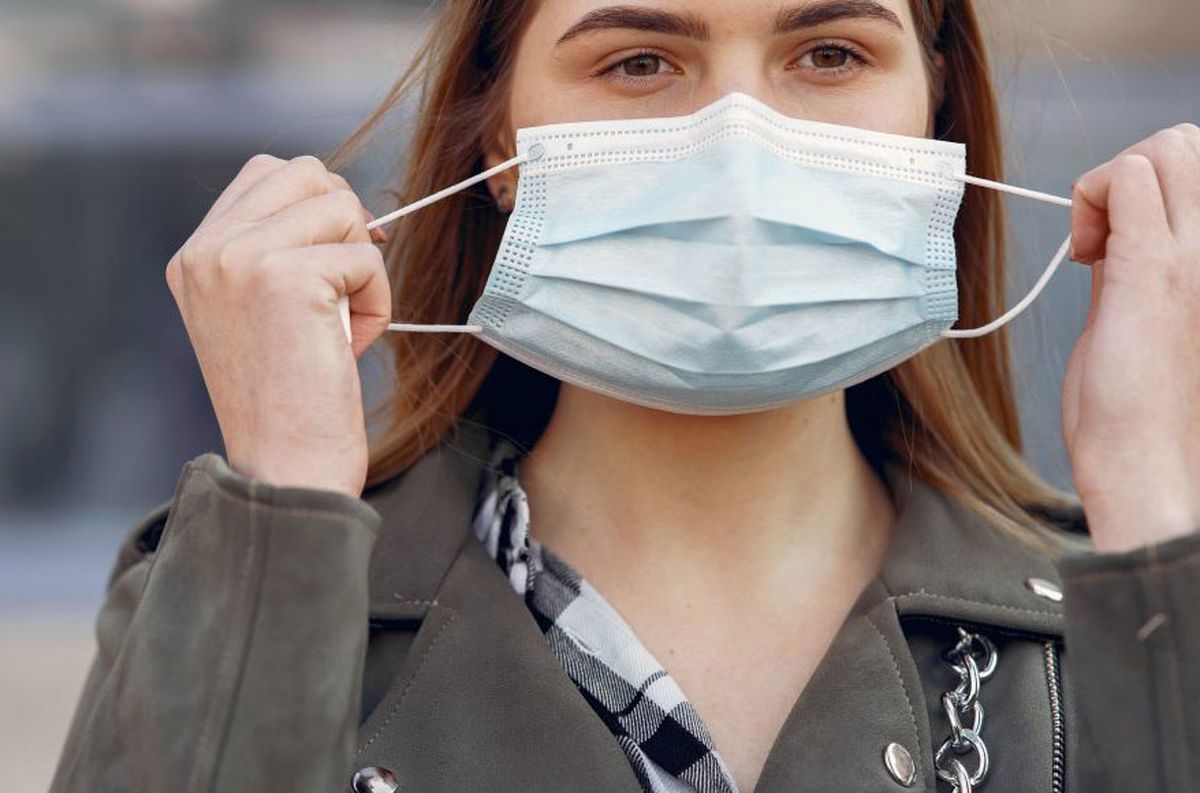 Por la ola de gripe A, piden a personas con síntomas usar barbijos Por la ola de gripe A, piden a personas con síntomas usar barbijos