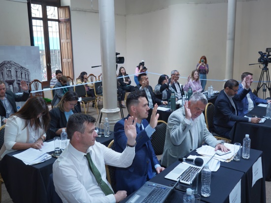 El Concejo Deliberante aprobó la creación del Programa “Marca Paraná” El Concejo Deliberante aprobó la creación del Programa “Marca Paraná”