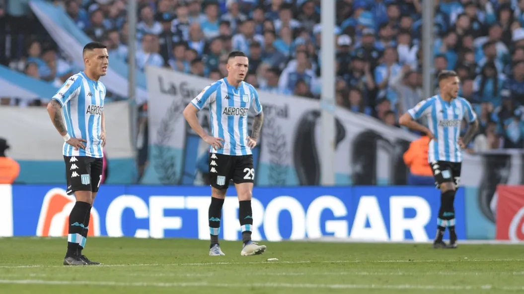 Racing no pudo con River en Avellaneda Racing no pudo con River en Avellaneda