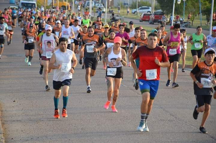 Pilar Ríos y José Zabala ganaron la 6ª edición de la Villaguay corre Pilar Ríos y José Zabala ganaron la 6ª edición de la Villaguay corre