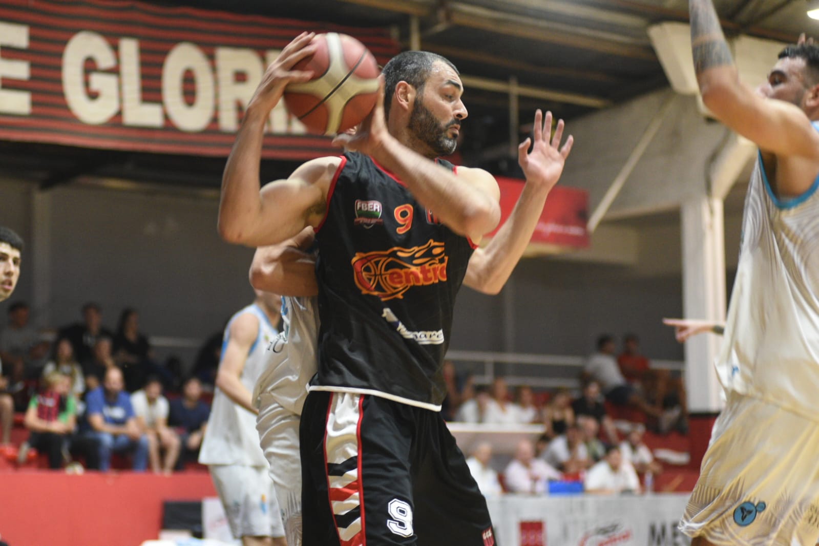 Los tres equipos de Gualeguaychú arriba en sus series Los tres equipos de Gualeguaychú arriba en sus series