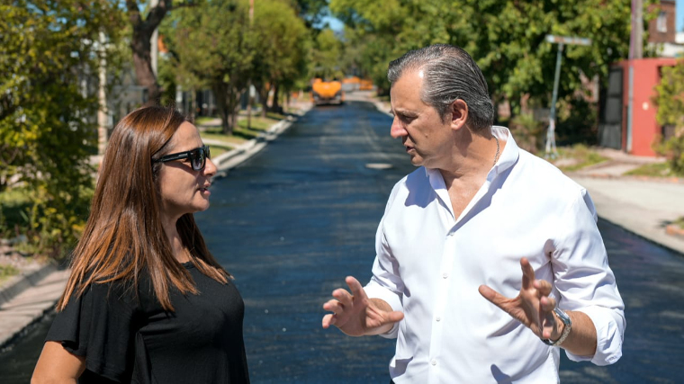 Concluyen la reconstrucción de la trama vial en Barrio ASSVER Concluyen la reconstrucción de la trama vial en Barrio ASSVER