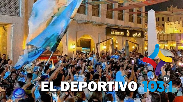 Hinchas argentinos hicieron un banderazo en Qatar