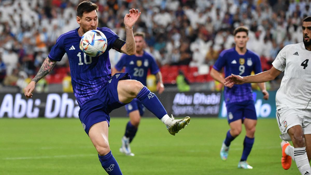 Argentina goleó a Emiratos Árabes y llega a Qatar enrachada Argentina goleó a Emiratos Árabes y llega a Qatar enrachada
